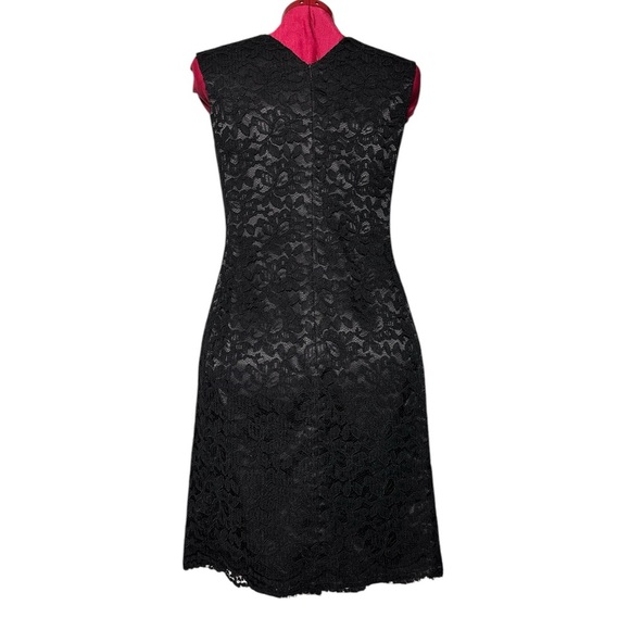 Lace overlay sleeveless midi fit'n'flare dress princess seams YKK invisible zip - Picture 3 of 9